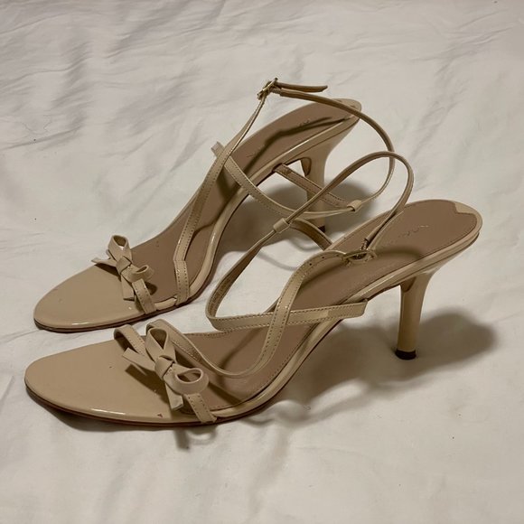 Almost New Offwhite Via Spiga strappy sandals - Picture 4 of 7